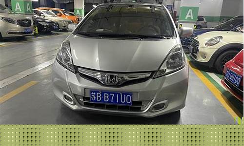 三四万左右的二手车_三四万左右的二手车买什么车好