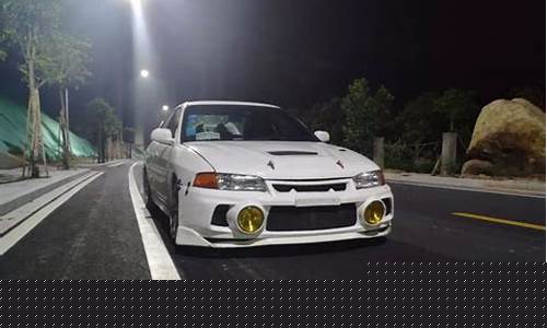 三菱菱帅两厢汽车_三菱菱帅价格